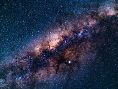 Cosmologia Axis Mundi- Die tatsächliche Bewegung der Erde und ihrer&nbsp;Achse
